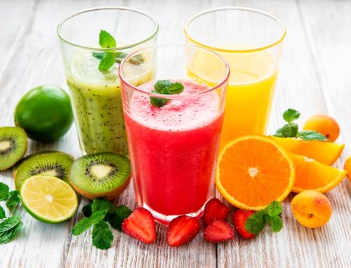 Beber suco de fruta é realmente uma opção saudável?